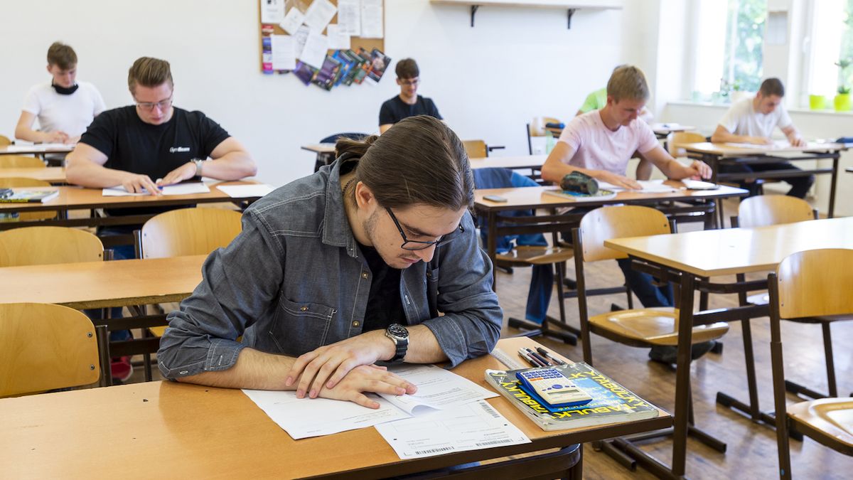Státní maturity zahájily testy z matematiky a angličtiny